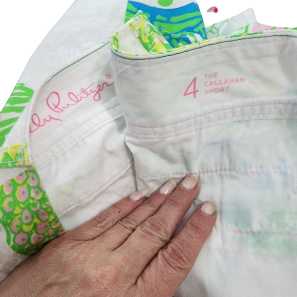 Lilly Pulitzer Cotton Lioness Patchwork 5" Callahan Shorts - Picture 4 of 8